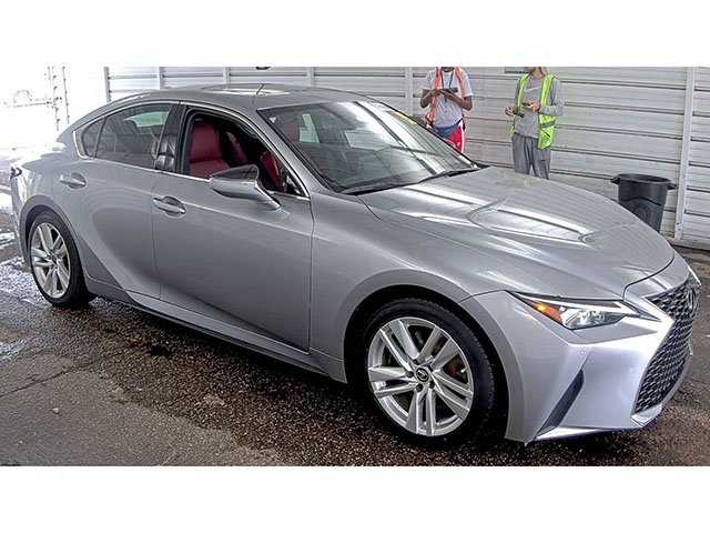 Lexus IS 2021