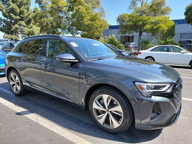 Audi Q8 2024