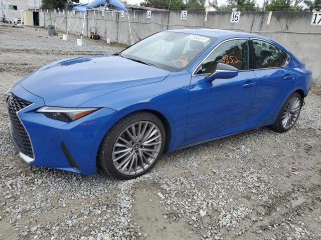 Lexus IS 2023