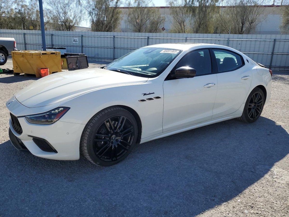 Maserati Ghibli 2022