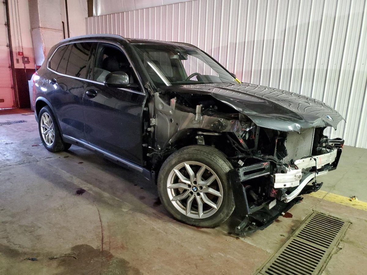 BMW X5 2023