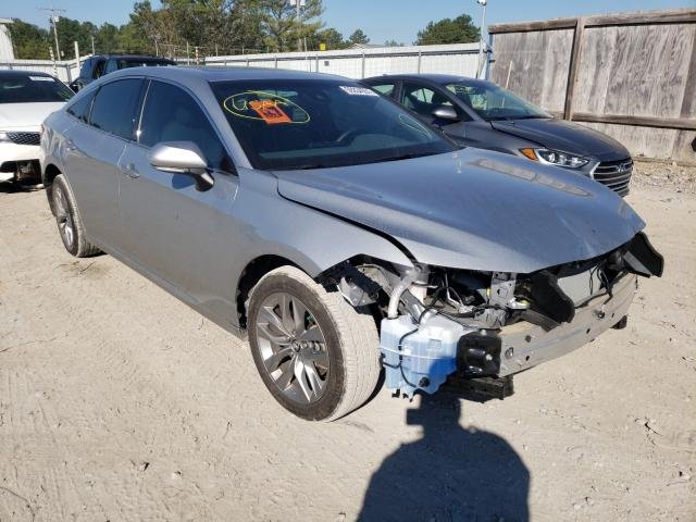 Toyota Avalon V 2020