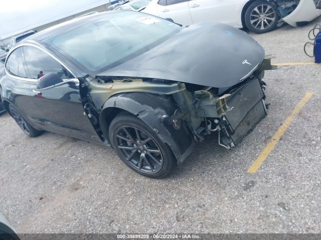 Tesla Model 3 2018