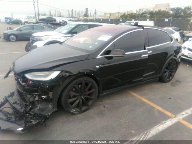 Tesla Model X 2019