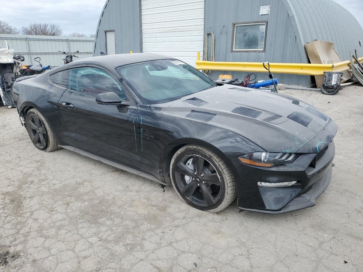 Ford Mustang 2022