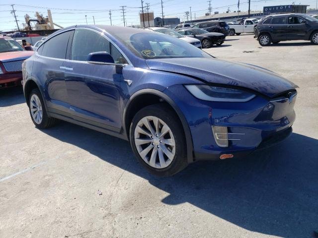Tesla Model X 2019