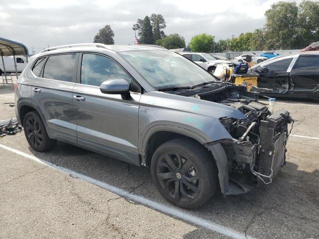 Volkswagen Taos 2022