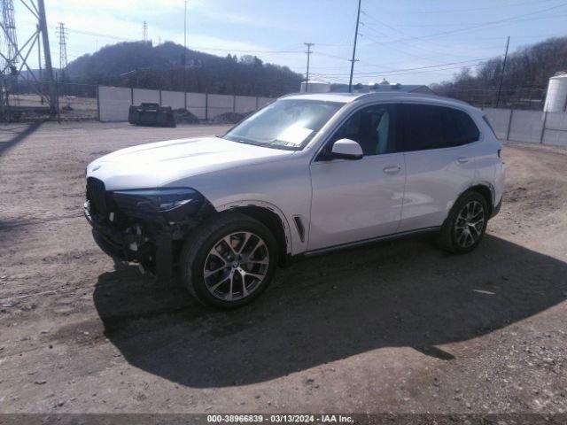 BMW X5 2021