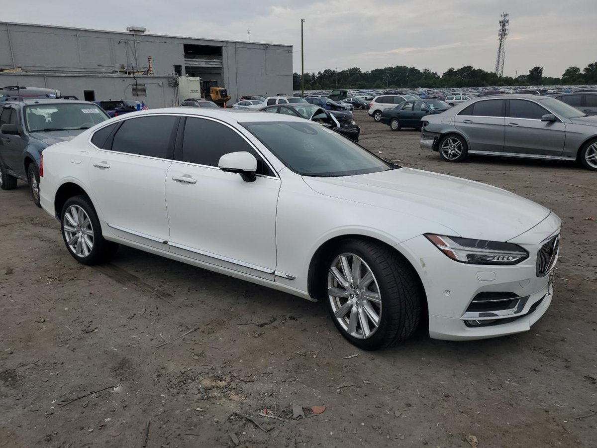 Volvo S90 2018
