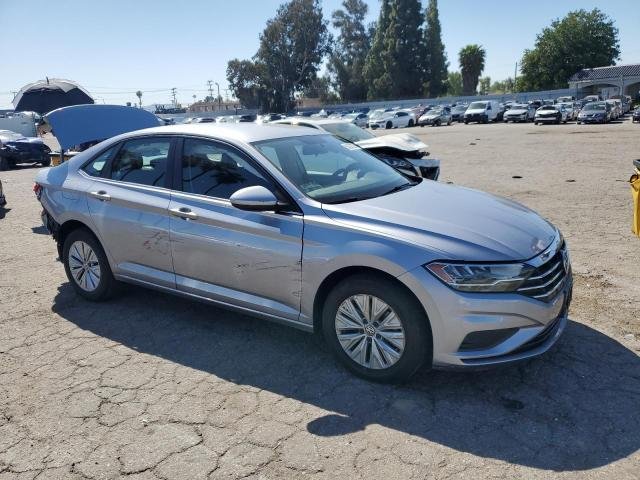 Volkswagen Jetta 2020