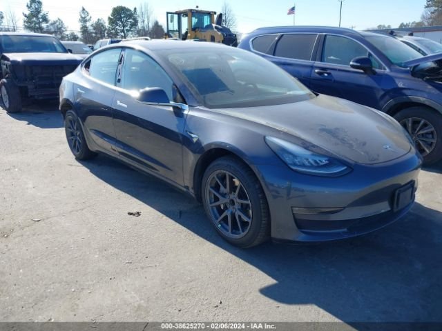 Tesla Model 3 2018