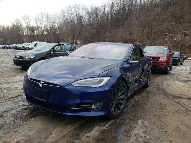 Tesla Model S 2020