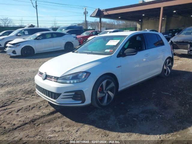 Volkswagen Golf GTI 2021