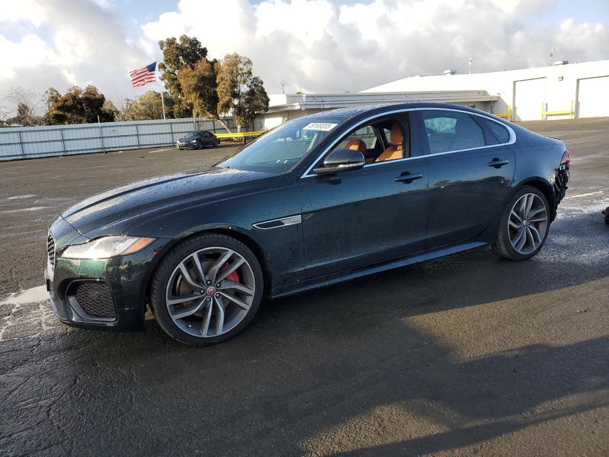 Jaguar XF 2022