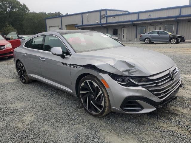 Volkswagen Arteon R 2021