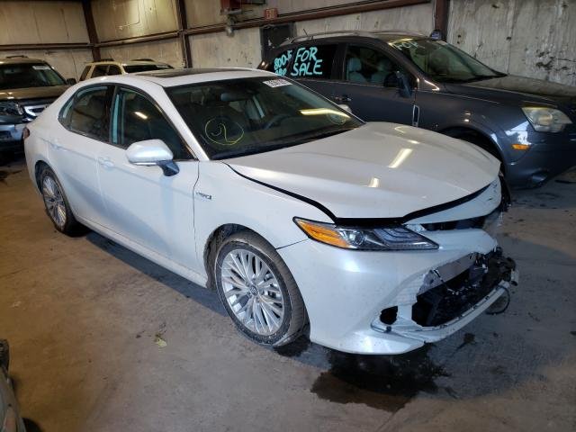 Toyota Camry VIII (XV70) 2020