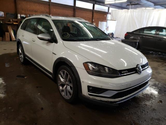 Volkswagen Golf VII Рестайлинг 2018