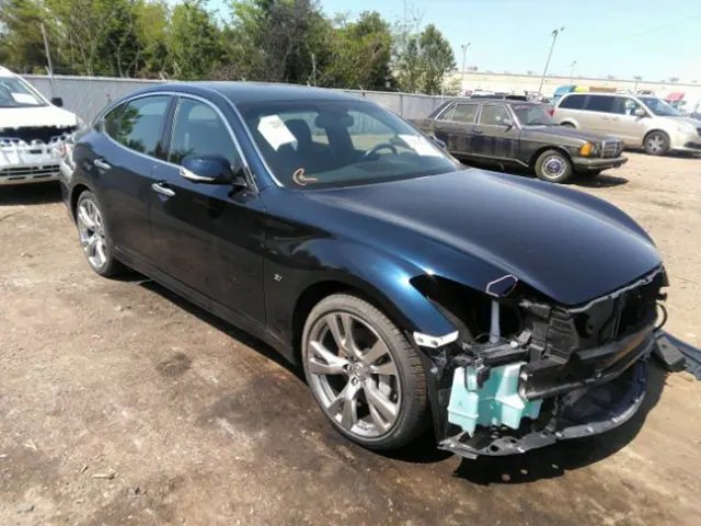 Infiniti Q70 2018