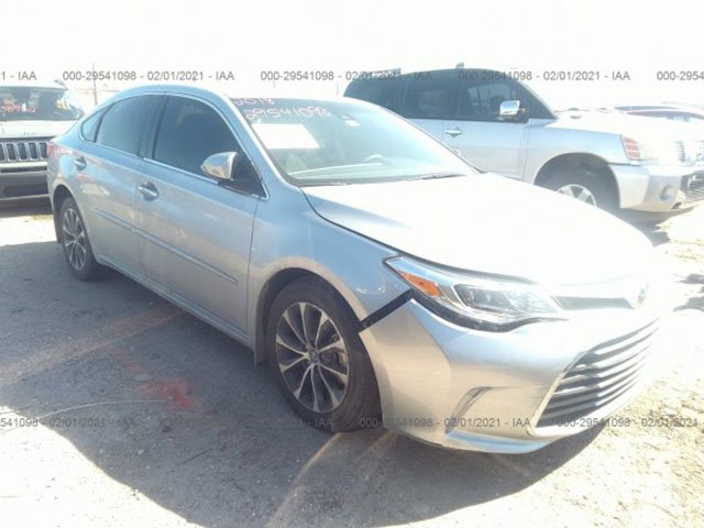 Toyota Avalon IV Рестайлинг 2018
