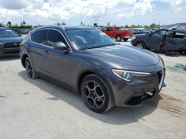 Alfa Romeo Stelvio 2018
