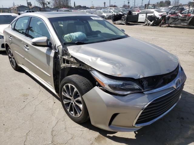 Toyota Avalon IV Рестайлинг 2018