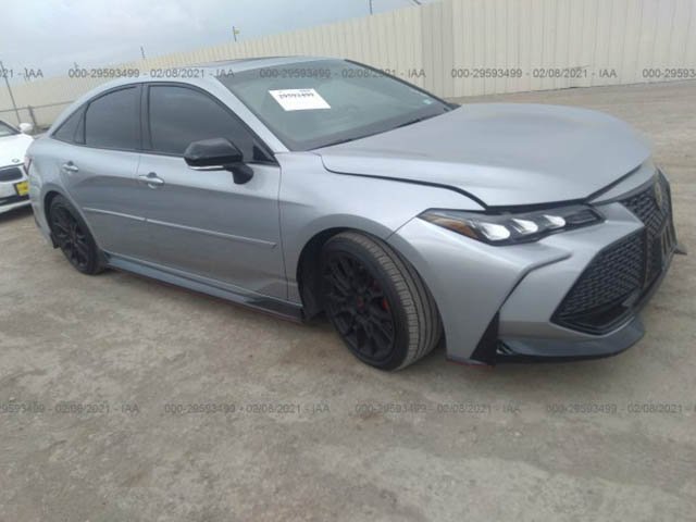 Toyota Avalon V 2020
