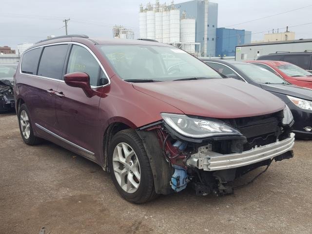 Chrysler Pacifica RU 2017