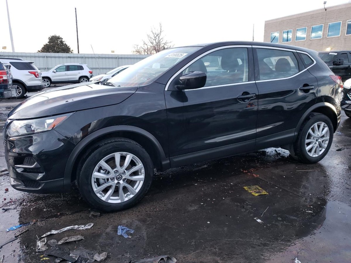 Nissan Rogue Sport 2021