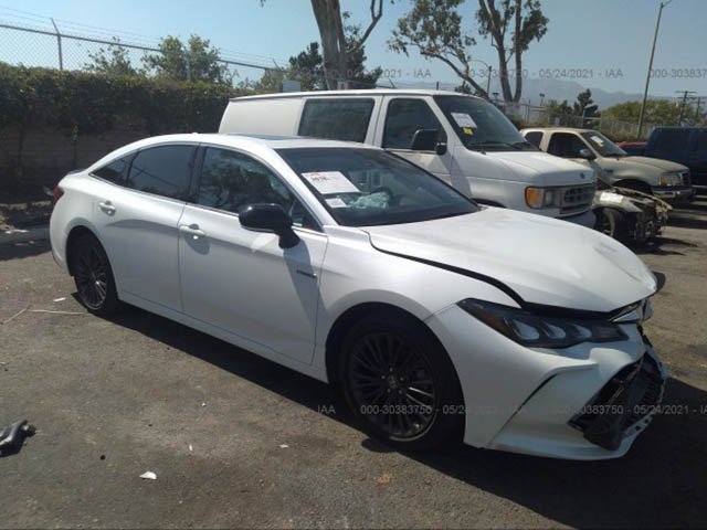 Toyota Avalon V 2020