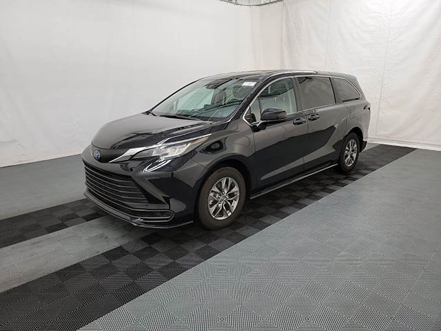 Toyota Sienna 2023