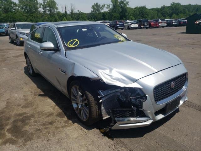 Jaguar XF 2020