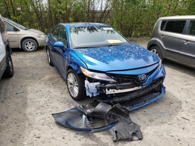 Toyota Camry VIII (XV70) 2020