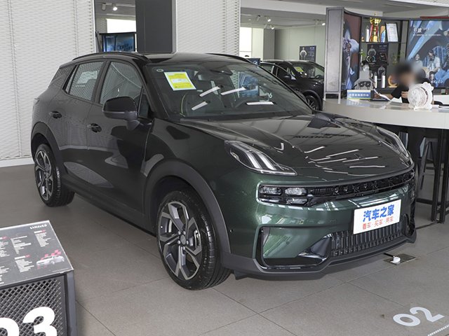Lynk & Co 06 2023
