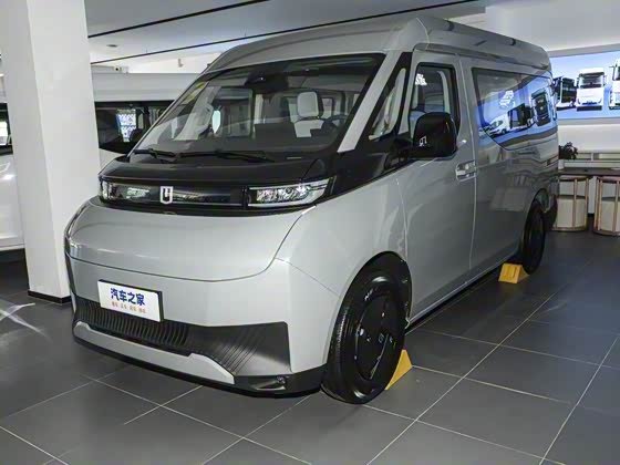Farizon SuperVAN 2025