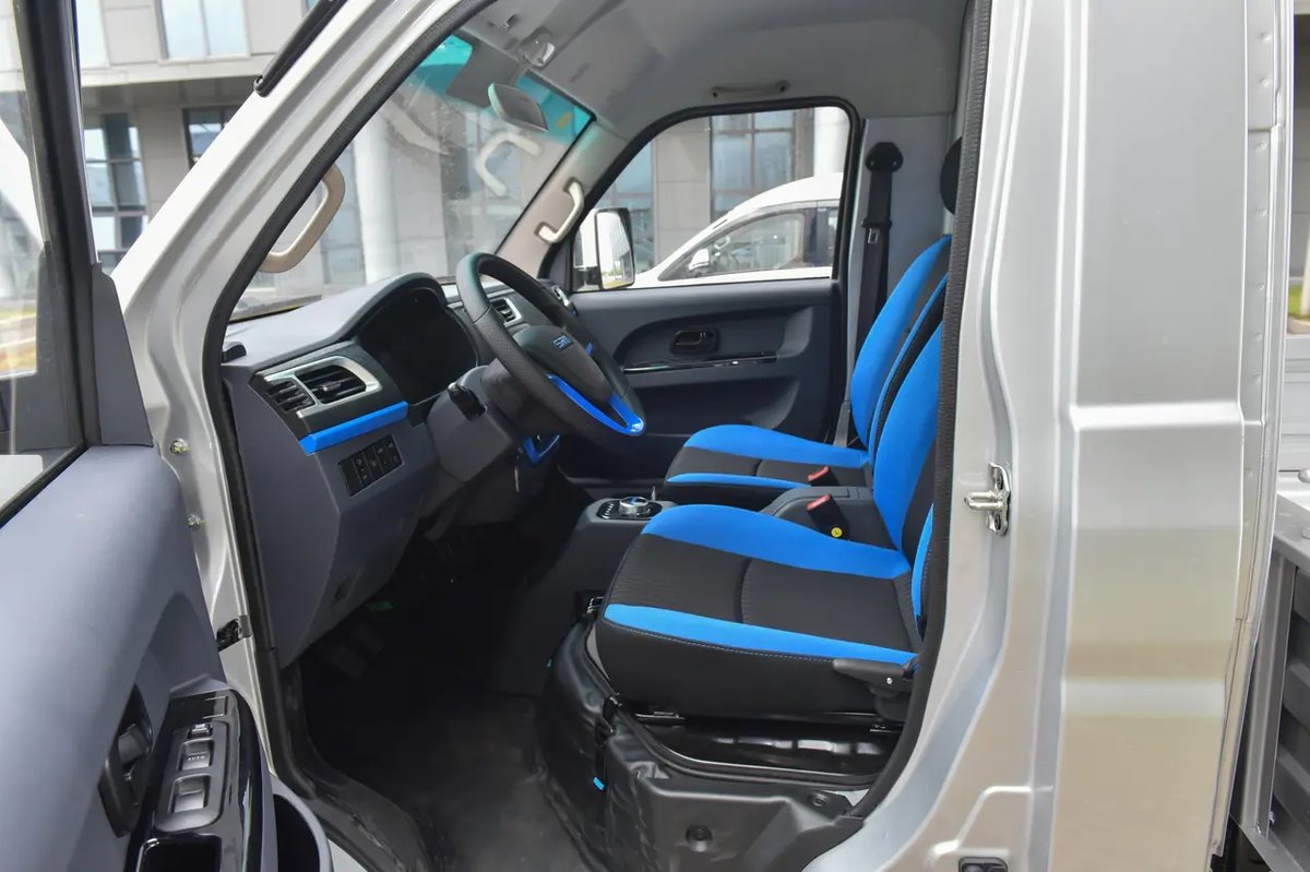 SRM T5L EV 2023