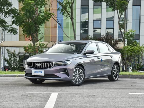 Geely Emgrand 2025