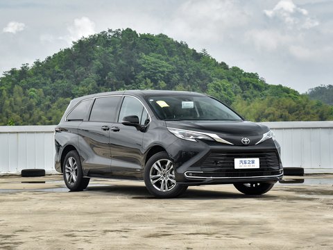 Toyota Sienna 2024