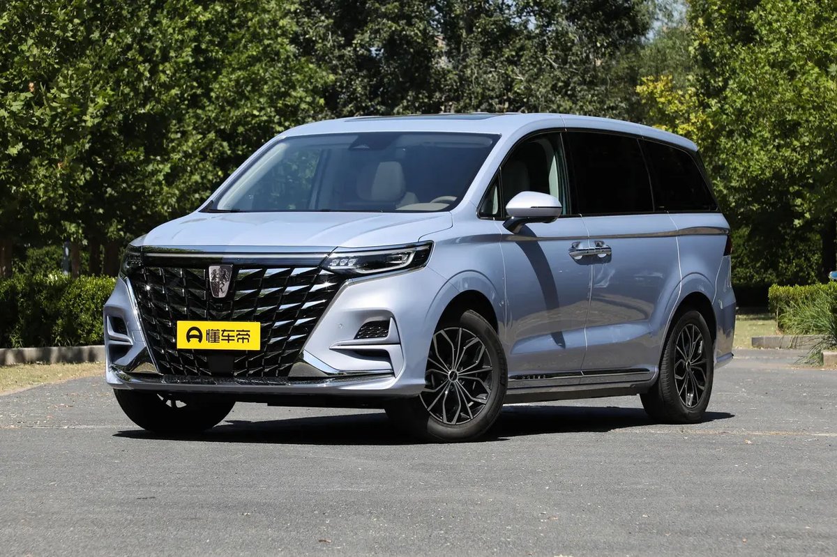 Roewe IMAX8 EV 2022