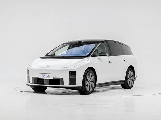 Li i8 2025