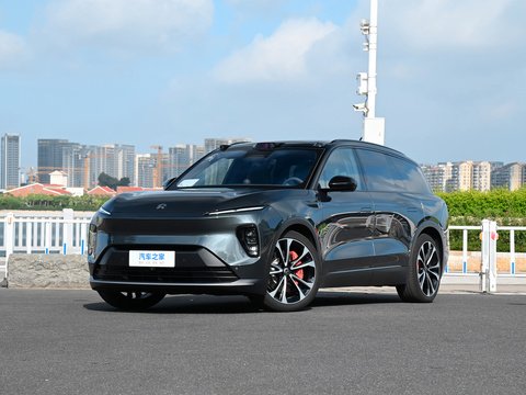 NIO ES8 2023