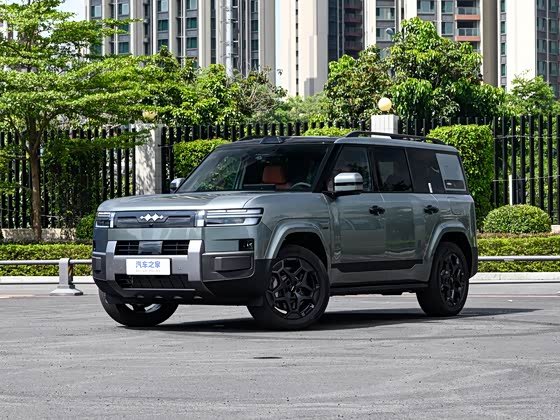 BYD Leopard 7 2025
