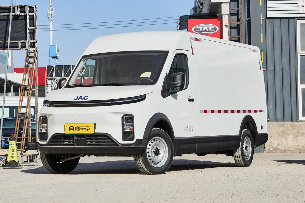 JAC VAN 2024