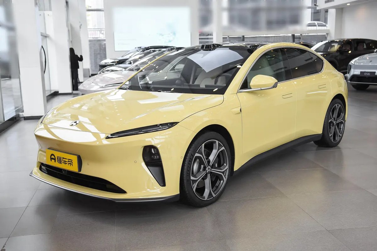 NIO ET5 2024