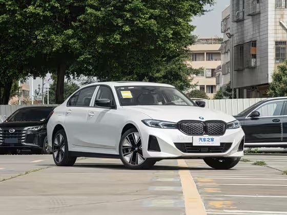 BMW i3 2025