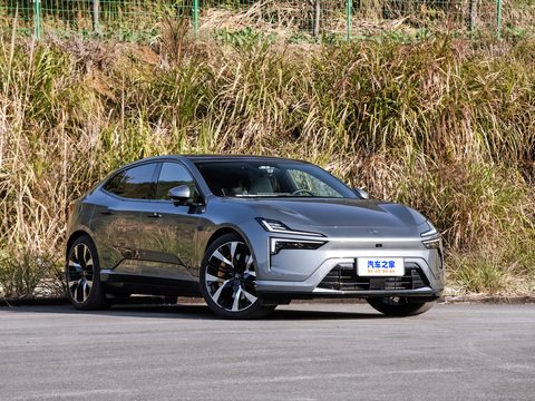 Polestar 4 2024