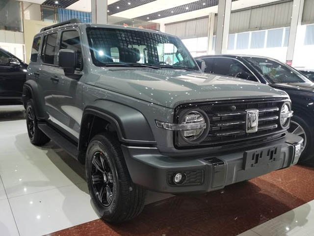 Tank 300 2023