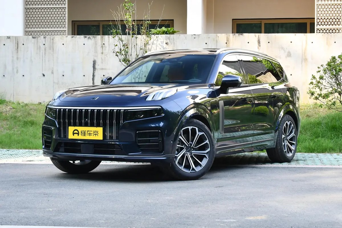 Lynk & Co 09 EM-P 2023