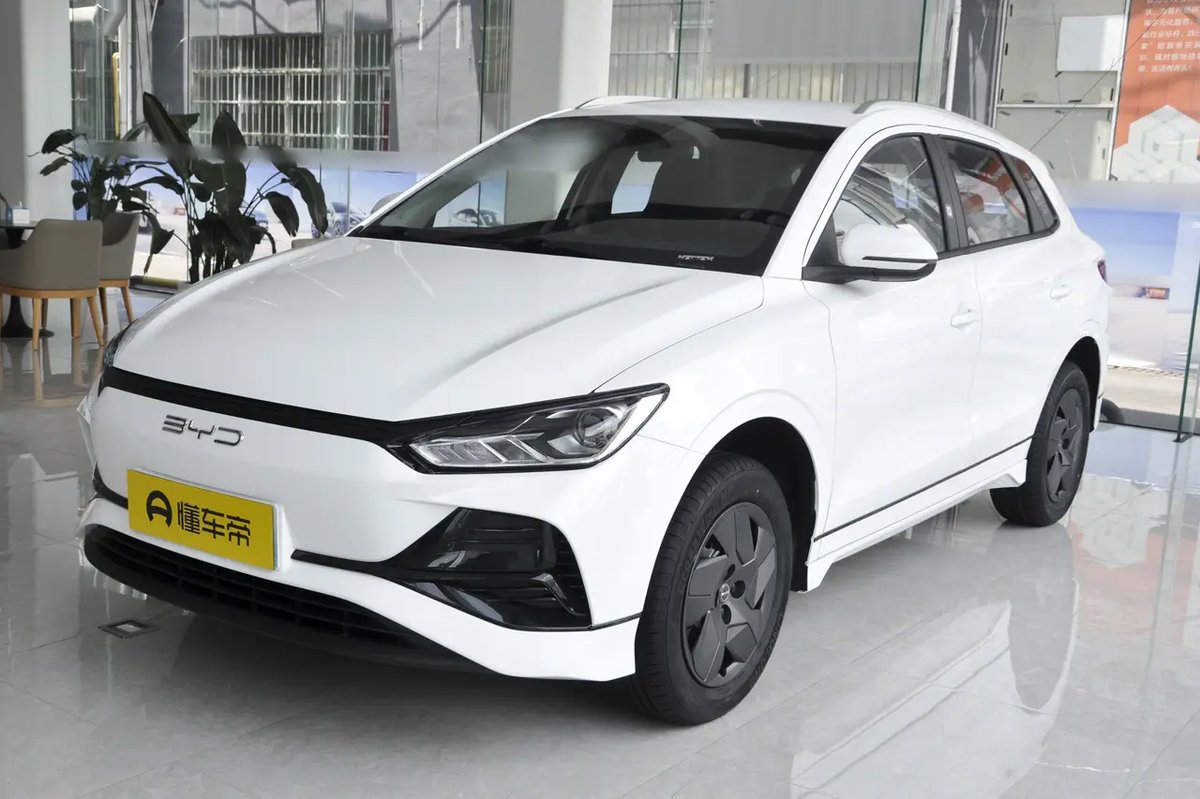 BYD e2 2024