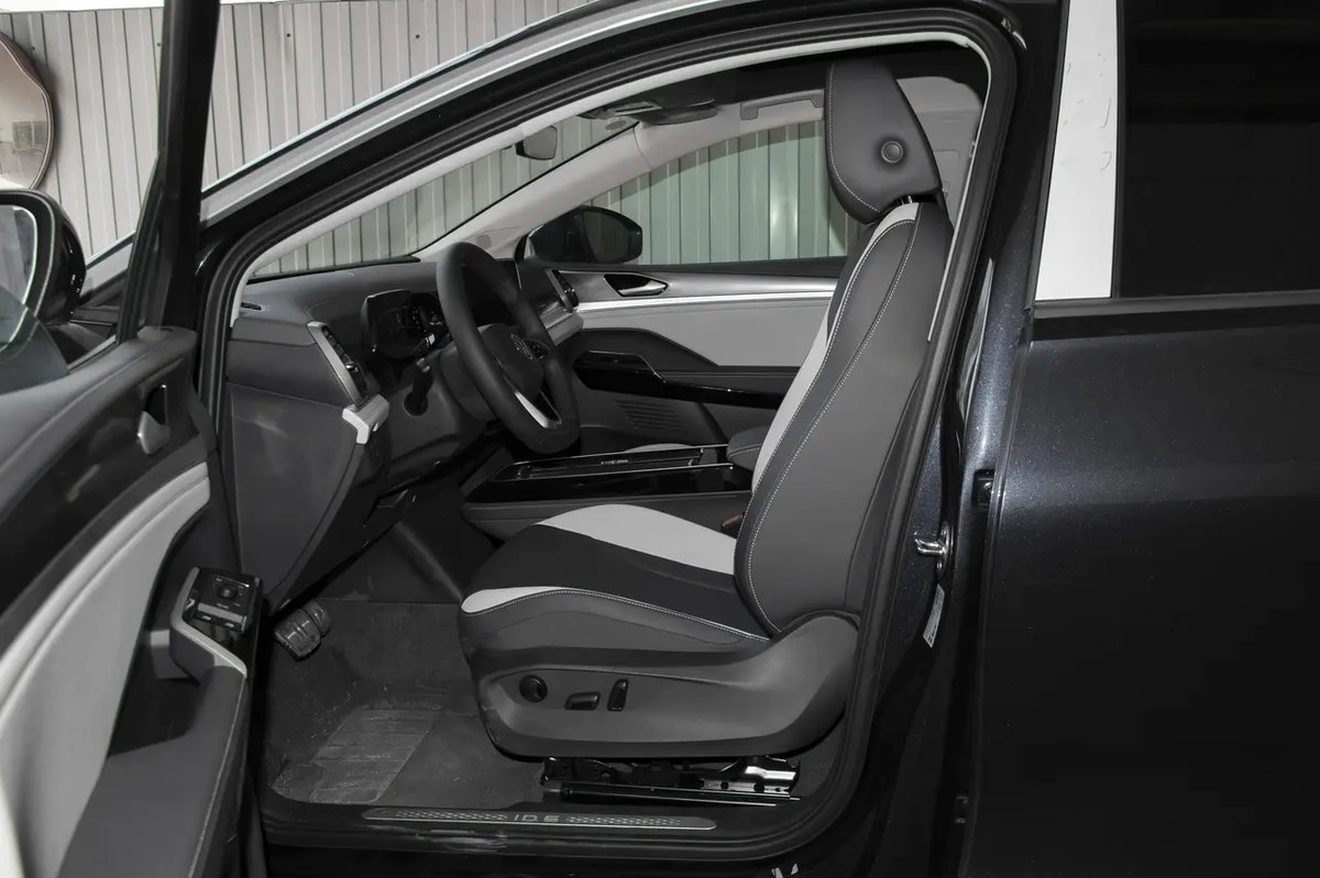 Volkswagen ID.6 Crozz 2024