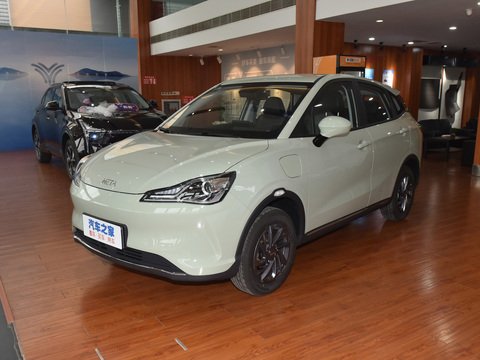 Neta V 2024
